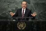 Turecká invaze do Sýrie přinesla stabilitu a mír, řekl Erdogan.