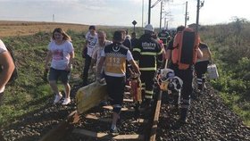 Několik mrtvých a zraněných si v neděli vyžádala železniční nehoda na severozápadě Turecka.