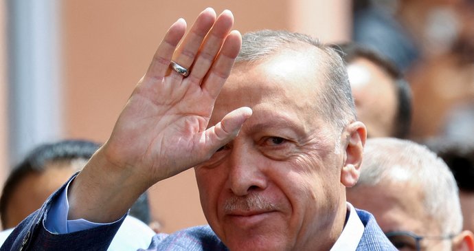 Erdogan chce dostat Turecko do EU! Až pak je ochotný kývnout na Švédsko v NATO