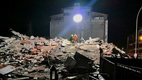 Český USAR tým pomáhá pátrat v troskách po zemětřesení v Turecku