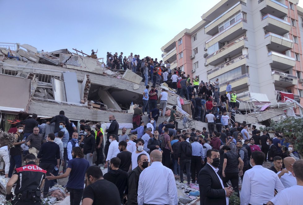 Turecko zasáhlo silné zemětřesení, (30.10.2020).