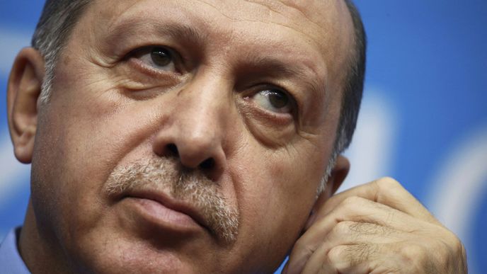 Turecký prezident Recep Erdogan zákon podporuje