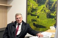 Funkci zmocněnce dal k dispozici, přesto Filip Turek dál úřaduje