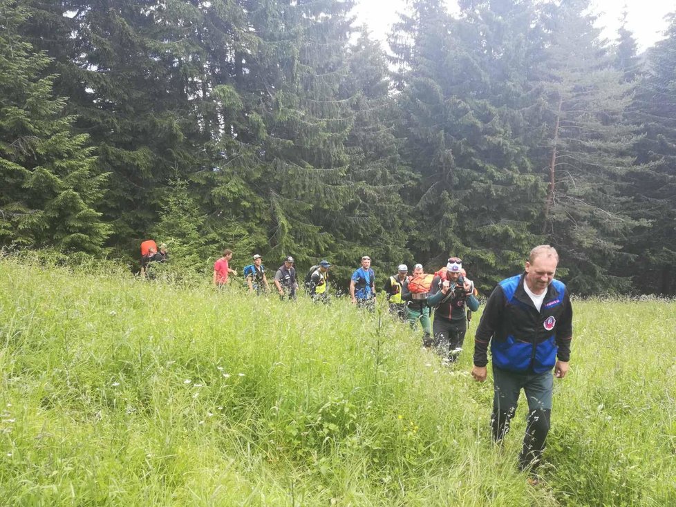 Vyčerpaný český turista (72) musel v Tatrách přečkat noc: Hledala ho dokonce letka ministerstva!