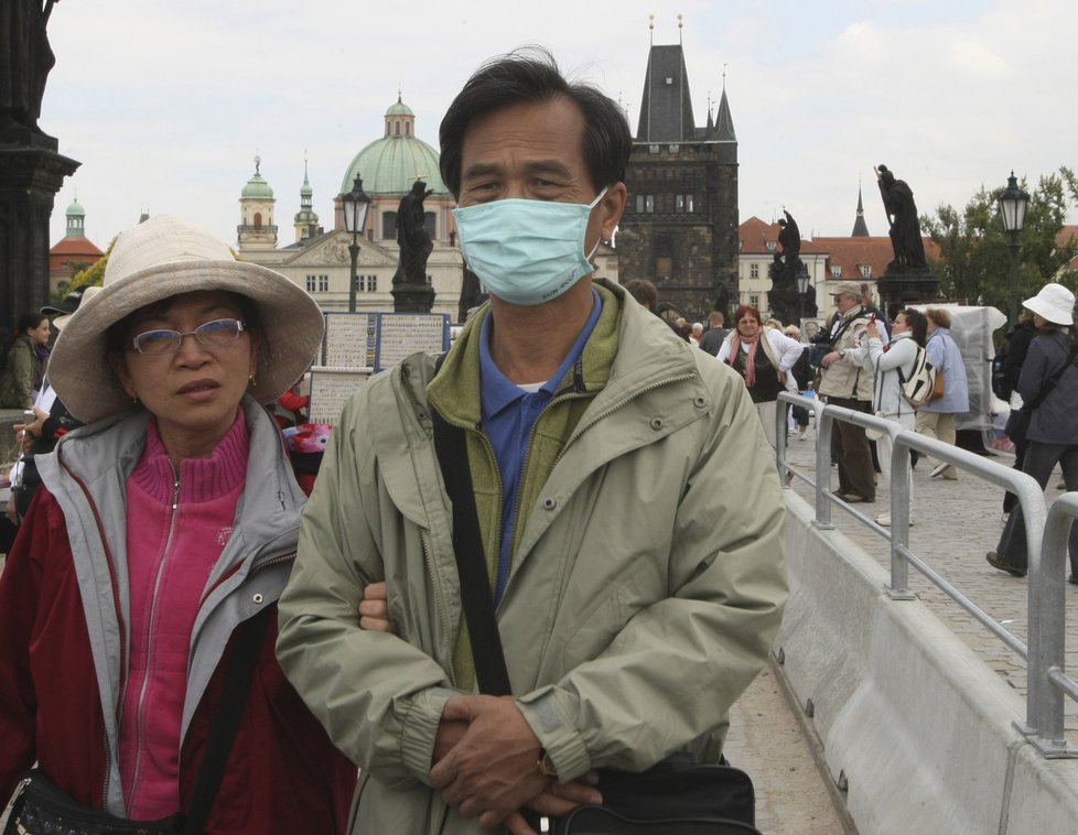 Turistů v Praze je letos v létě o 50 000 víc.