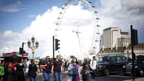 Koronavirus ve Velké Británii: Turisté v Londýně