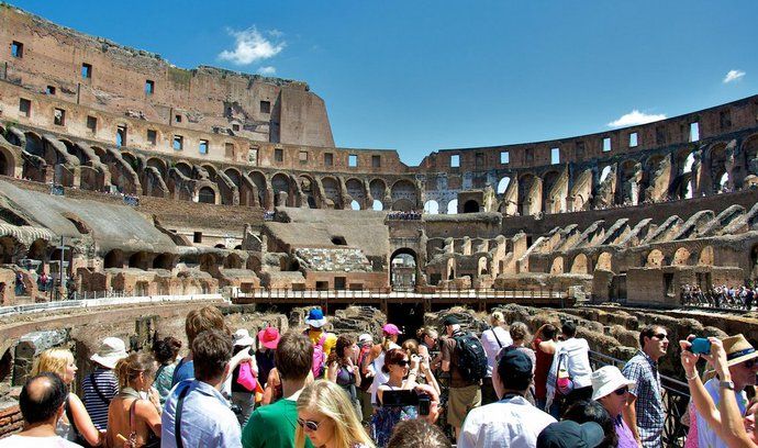 Turisté v Římě (ilustrační foto)