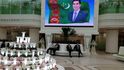 Turkmenistán otevřel nové letiště ve tvaru sokola