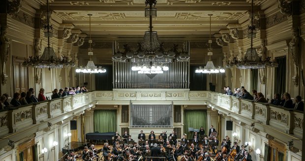 Brněnští filharmonici rozdělí po Vánocích síly. Část tělesa míří na čínské turné, zbytek se ujme Novoročního koncertu na domácí půdě v Brně.