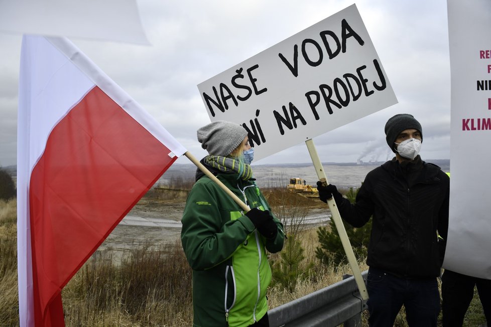Kauza Turów: Protesty proti pokračování těžby