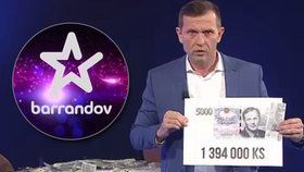 Televize TV Barrandov slaví 10 let vysílání. V dnešní době je bezesporu její nejvýraznější tváří moderátor a majitel mediální skupiny Empresa Media Jaromír Soukup.