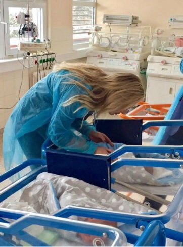 Lucie Boryhová navštívila v nemocnici miminka…
