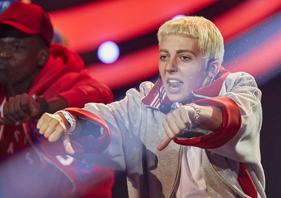 Anna Slováčková jako Eminem v Tváři