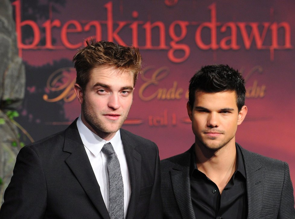 Hlavní hrdinové filmu Robert Pattinson a Taylor Lautner