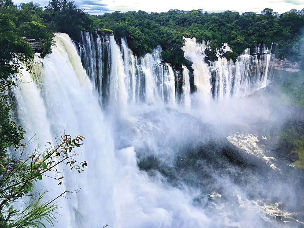 Quedas de Calandula na řece Lucala, druhé největší vodopády v Africe