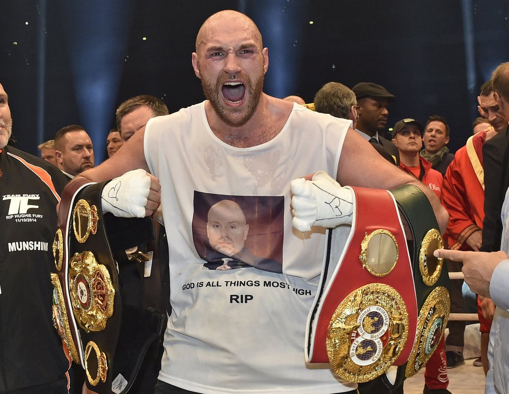 Tyson Fury může přijít o všechny mistrovské pásy