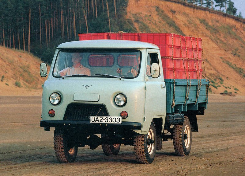 UAZ 3303