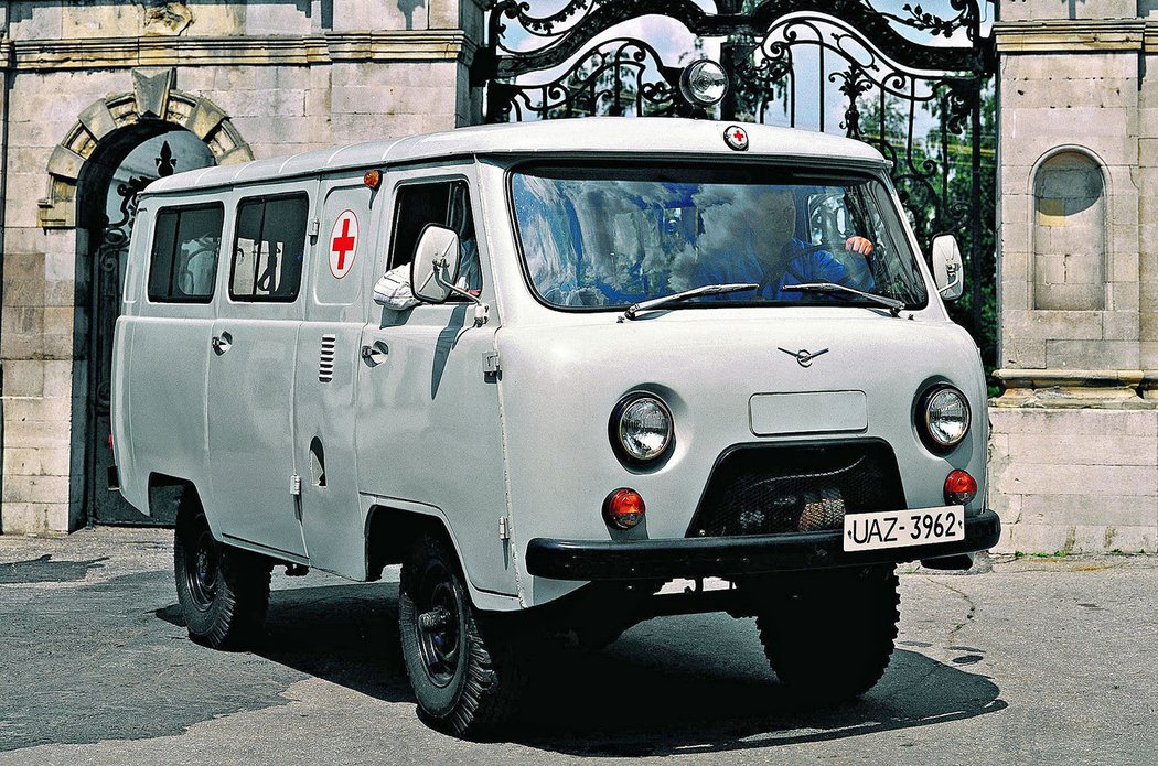 UAZ 3303