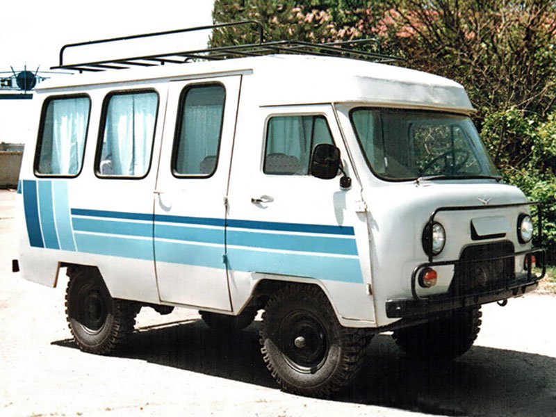 UAZ 3303