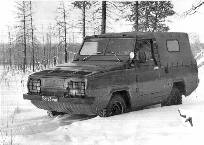 UAZ-3907