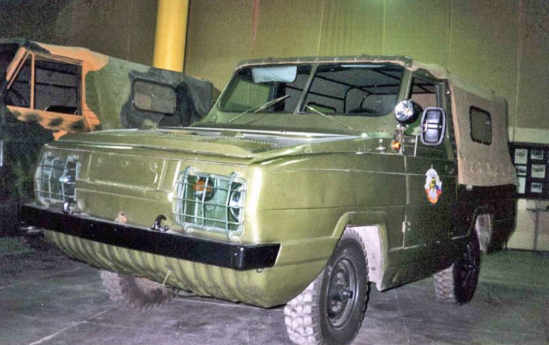 UAZ-3907