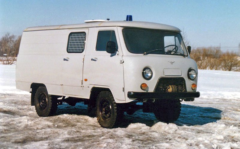 UAZ 452