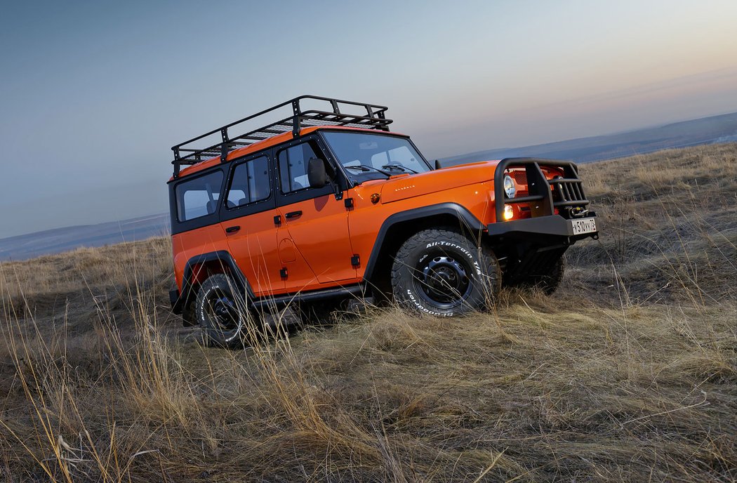 UAZ Hunter Expedition