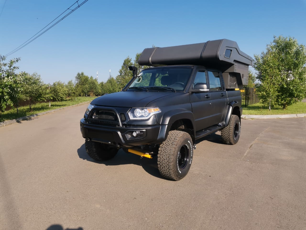 UAZ Pickup