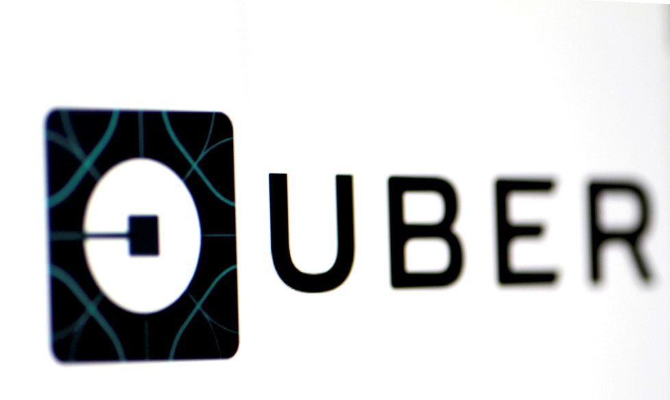 Uber je nejmasovější alternativní taxislužbou