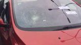 Válka taxi vs. Uber: Za rozbité čelní sklo při demonstraci dostal taxikář prospěšné práce