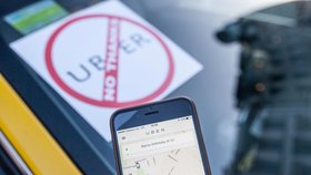 Jeden z kroků byl například v půlce července, kdy se tuzemské úřady dohodly se společností Uber, že bude finančním úřadům poskytovat údaje o řidičích, jenž si přes ni vydělávají.