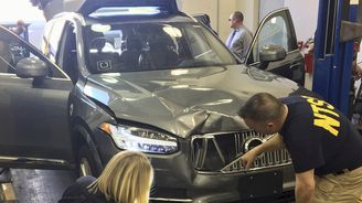 Autonomní vozy Uberu vážně zaostávaly za konkurencí ještě před smrtelnou nehodou