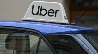 Uber čelí napadení od hackera, ten požaduje lepší odměny pro řidiče