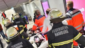 Nigerijec ubodal německou manželku i roční dcerku přímo na nádraží: Nikdo nechápe proč.