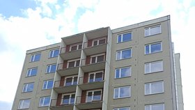 40 bytů pro mladé rodiny! Brno opraví prázdnou ubytovnu