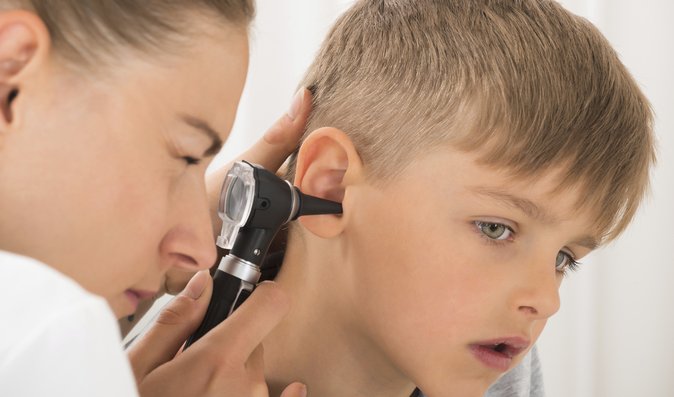 Špatně slyším! Jak poznáte první příznaky ztráty sluchu? A jak si pomoci?