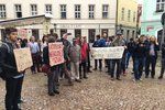 Protest proti nízkým platům učitelů v Betlémské kapli