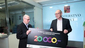 V Účtenkové loterii se každý měsíc rozdává přes 20 tisíc cen v hodnotě 5 milionů korun