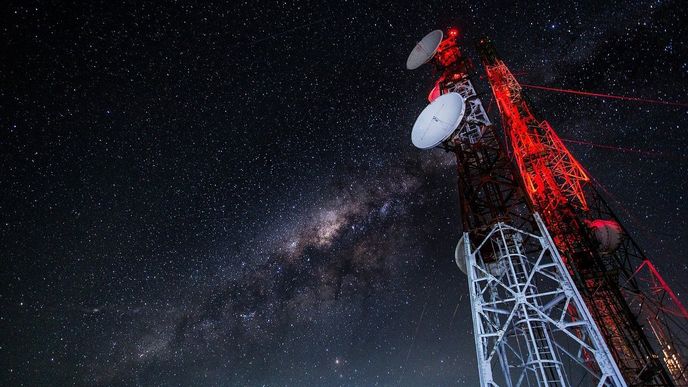 Komunikační technologie: mobilní věž