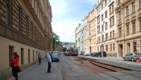 Po roce oprav se  v neděli večer opět otevře Údolní ulice v Brně.