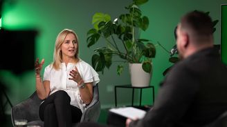 Manažer je úspěšný tak jako nejslabší článek jeho týmu, říká Lucie Benešová z Philip Morris ČR Manažer je úspěšný tak jako nejslabší článek jeho týmu, říká Lucie Benešová z Philip Morris ČR