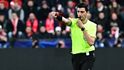 UEFA chce vrátit rozhodčím na hřišti více pravomocí