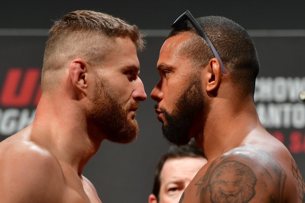 Jan Blachowicz a Thiago Santo na vážení před UFC