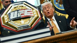 Před Bílým domem poteče krev. Trump chystá šílenou oslavu vlastních narozenin, na které vydělá Před Bílým domem poteče krev. Trump chystá šílenou oslavu vlastních narozenin, na které vydělá