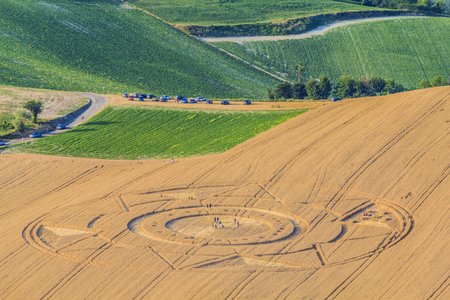 Najdou se důkazy, že nás v minulosti navštívila mimozemská civilizace?