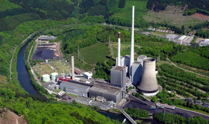 uhelná elektrárna (ilustrační foto)