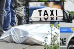 Zavraždění mladík i starší muž, jejichž těla se našla v Uhříněvsi, byli taxikáři a někdo je postupně zabil kvůli tomu.