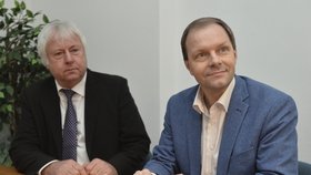 Ministr školství Marcel Chládek Marcel Chládek (vpravo) se dostal do předsednictva ČSSD.