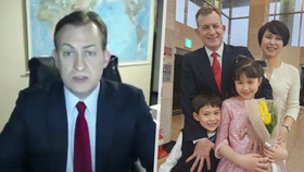 Děti narušily výstup experta v BBC: Video se stalo senzací, tatínek sdílel po 6 letech rodinné fotky