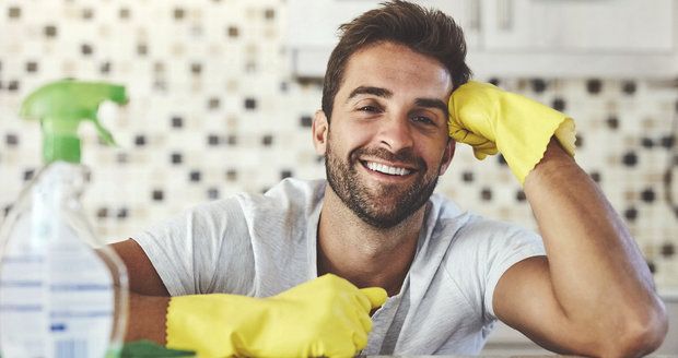 Předvánoční úklid: Tipy jak ho zvládnout, aby vám nezabral moc času